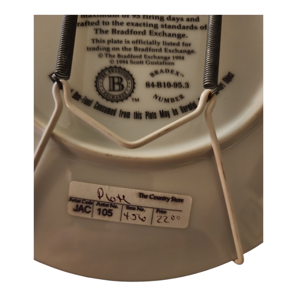 Bradford “Santa's First Stop” Plate - Gustafson Santa’s On His Way Series - Picture 3 of 4